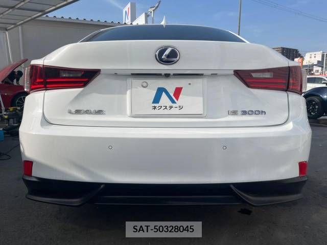 Lexus IS 2014-09 297919-14