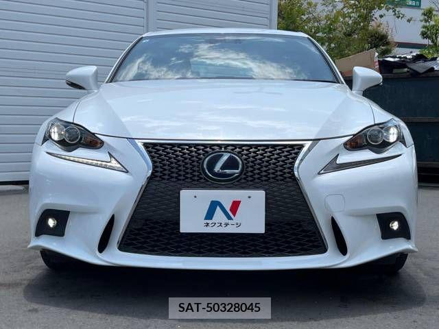 Lexus IS 2014-09 297919-13