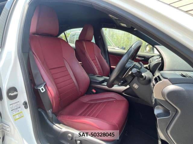 Lexus IS 2014-09 297919-10