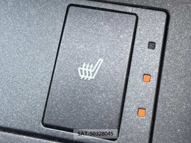 Lexus IS 2014-09 297919-7