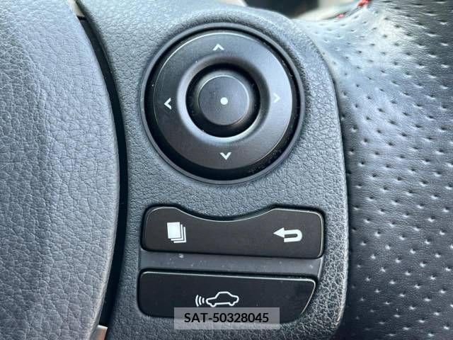 Lexus IS 2014-09 297919-4