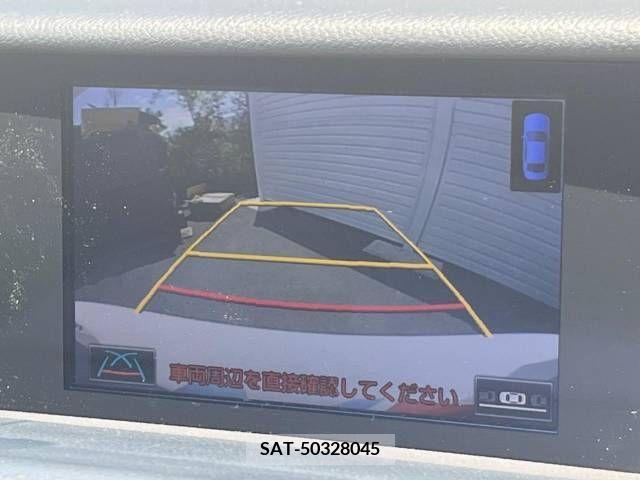 Lexus IS 2014-09 297919-3
