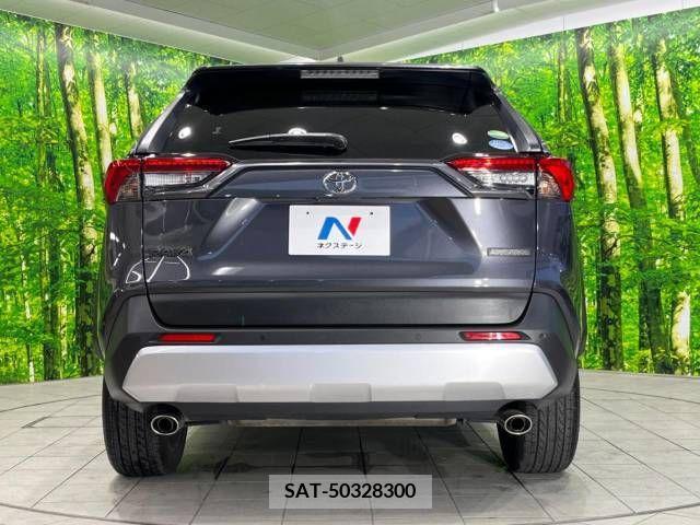 Toyota RAV4 2019-12 212389-15