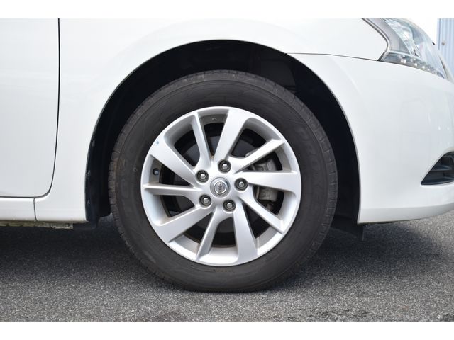 Nissan Sylphy 2013-04 16079-14