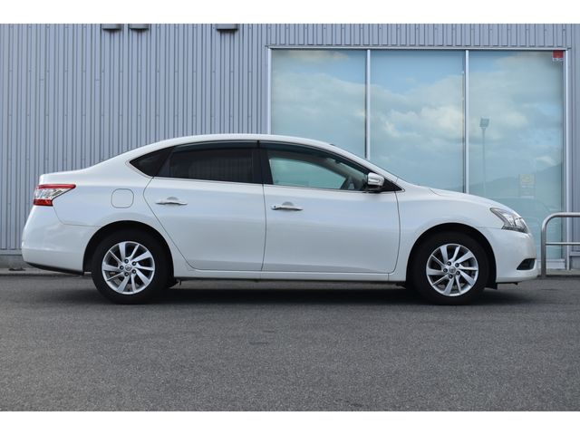 Nissan Sylphy 2013-04 16079-20