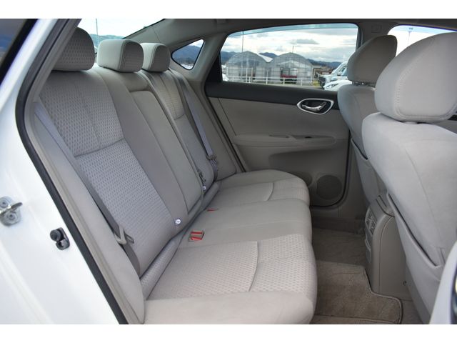 Nissan Sylphy 2013-04 16079-13