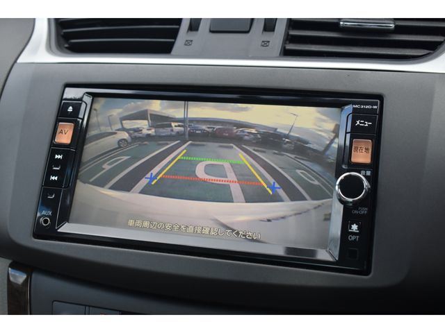Nissan Sylphy 2013-04 16079-4