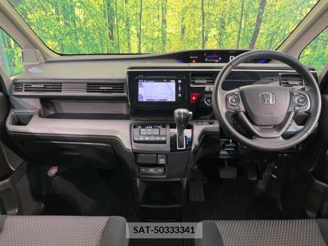 Honda e 2015-12 336854-1