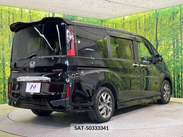 Honda e 2015-12 336854-18