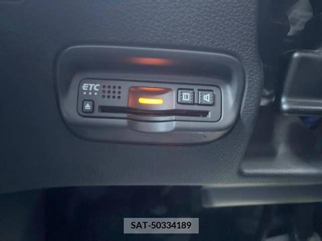 Honda VEZEL 2019-06 352538-8
