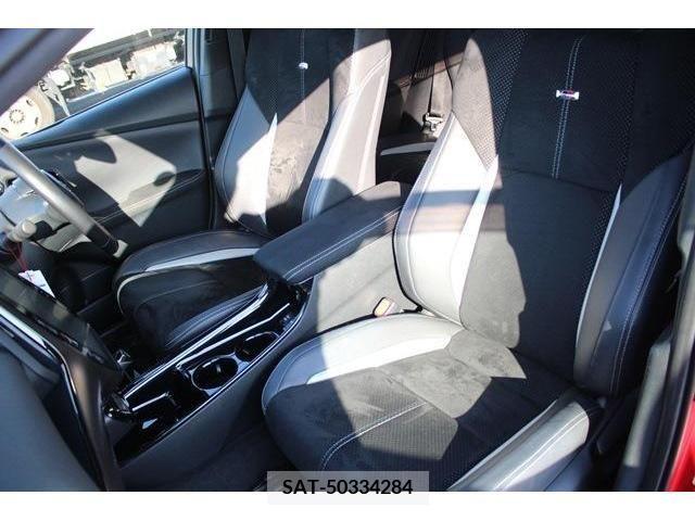 Toyota PRIUS PHV 2018-08 322604-14