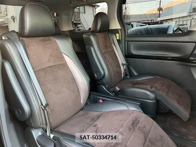 Toyota ALPHARD 2013-06 204554-19