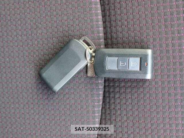 Mitsubishi MIRAGE 2012-09 225753-16