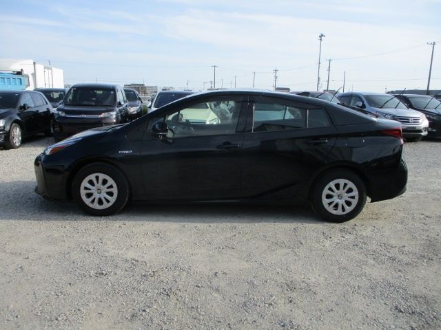 Toyota PRIUS 2019-03 3853-6
