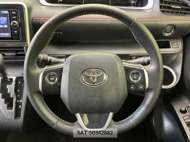 Toyota SIENTA 2016-12 340240-8