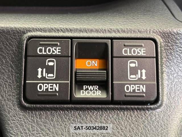 Toyota SIENTA 2016-12 340240-2