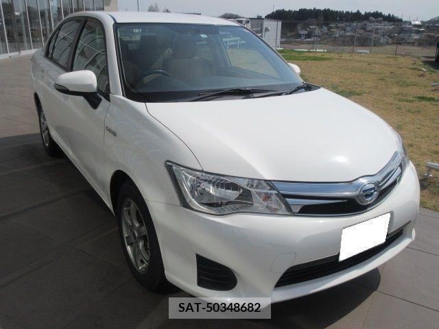 Toyota COROLLA AXIO 2015-03 265058-2
