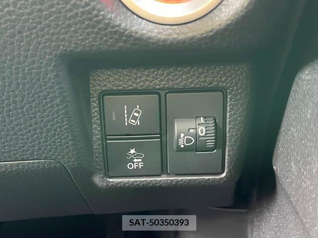 Honda N BOX 2022-05 307392-9