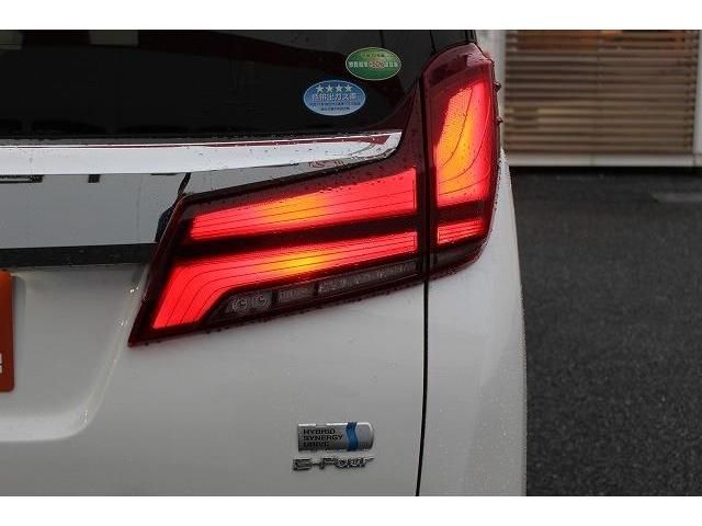 Toyota ALPHARD HYBRID 2019-01 183676-11