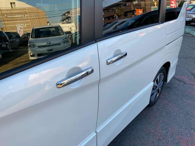 Nissan SERENA 2017-06 2607-10