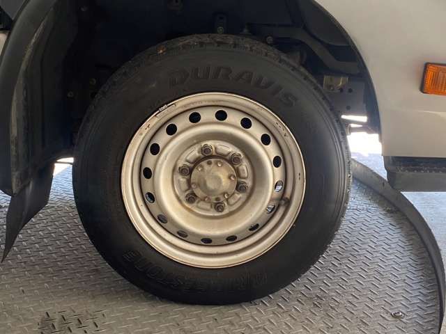 Toyota DYNA TRUCK 2013-09 182569-18