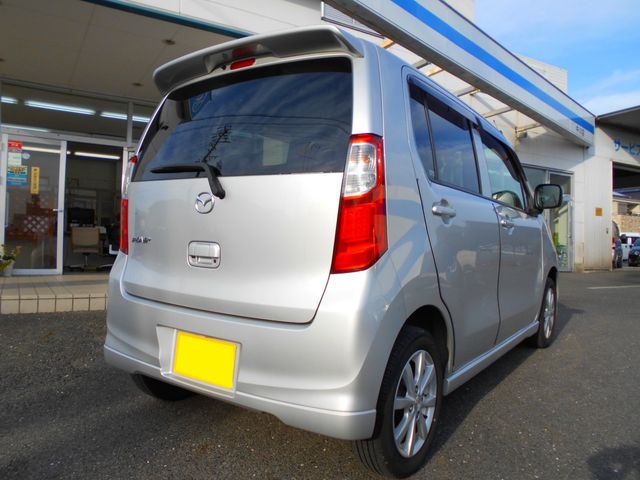 Mazda FLAIR 2014-01 8831-3
