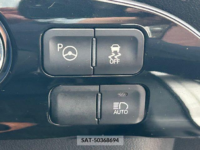 Toyota PRIUS 2017-12 322350-11