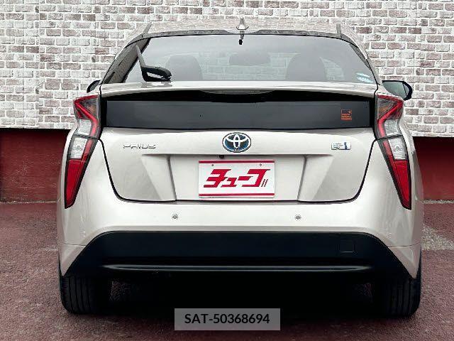 Toyota PRIUS 2017-12 322350-17