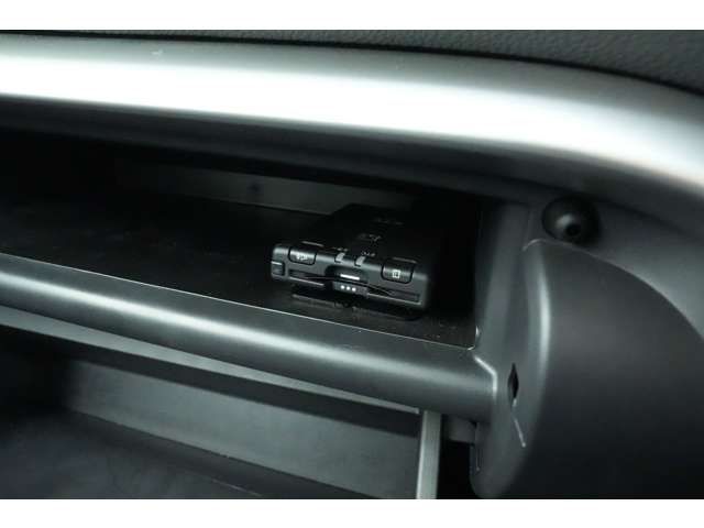Mitsubishi ECLIPSE CROSS 2020-12 180877-17
