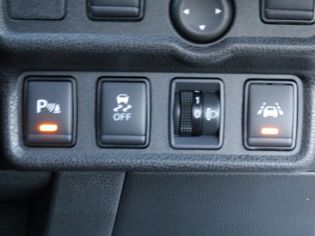 Nissan NOTE 2020-06 3028-22