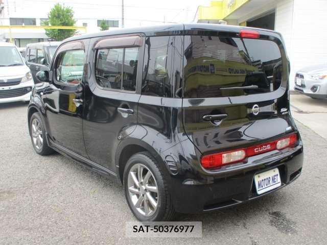 Nissan CUBE 2011-03 320691-8
