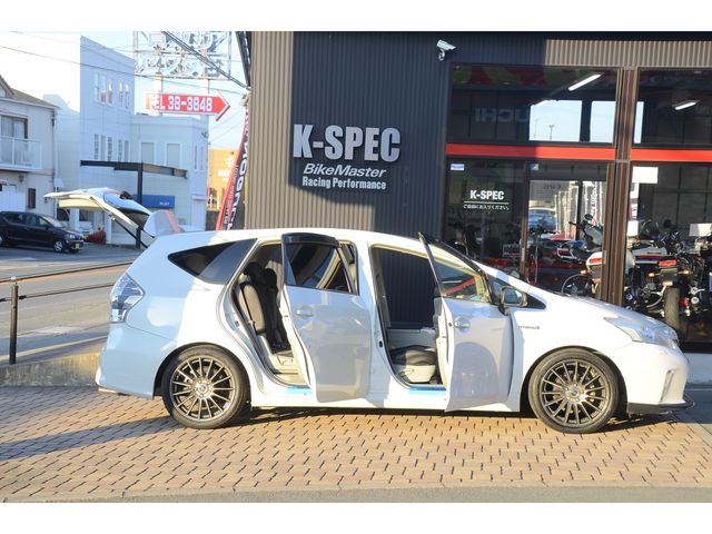Toyota PRIUS ALPHA 2013-03 354-21