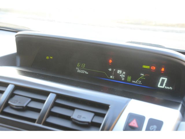 Toyota PRIUS ALPHA 2013-03 354-10