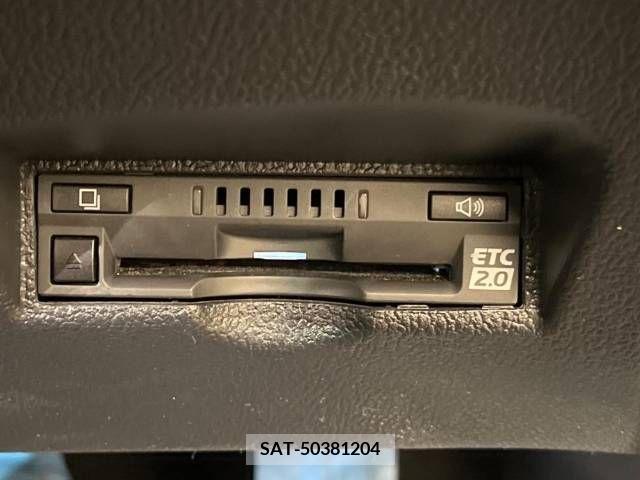 Toyota PRIUS 2019-06 224008-6