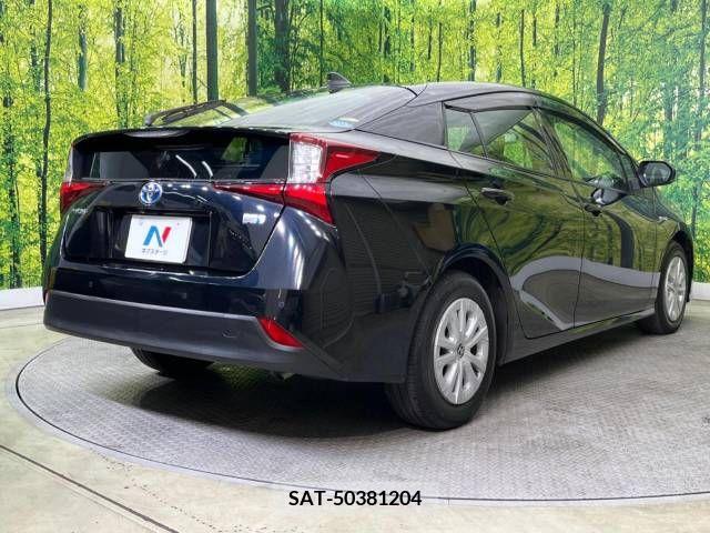 Toyota PRIUS 2019-06 224008-17