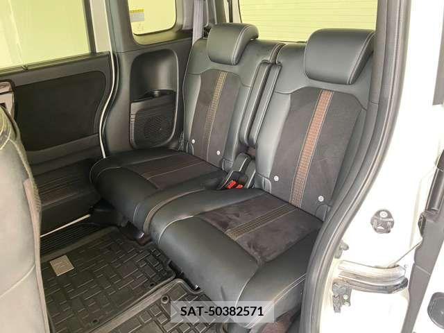 Honda N BOX CUSTOM 2018-02 279165-6