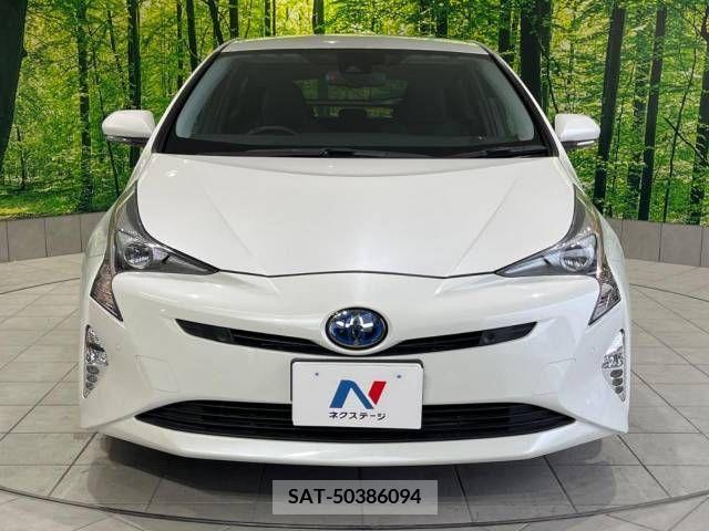 Toyota PRIUS 2016-01 209795-14