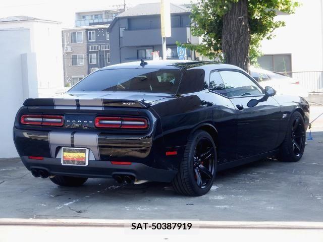 Dodge CHALLENGER 2018-06 387050-4