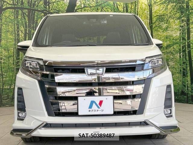 Toyota NOAH 2017-12 279480-15