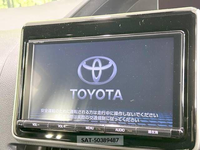 Toyota NOAH 2017-12 279480-4