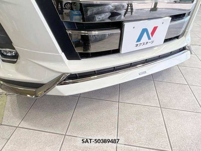 Toyota NOAH 2017-12 279480-2
