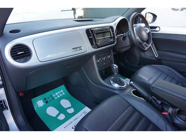 VolksWagen THE BEETLE 2012-08 9059-15