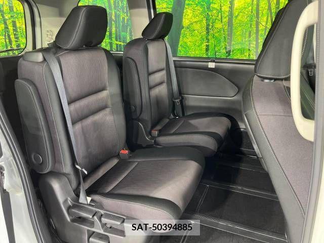 Nissan SERENA 2018-05 324966-10
