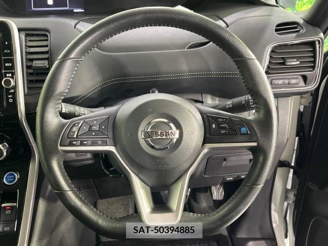 Nissan SERENA 2018-05 324966-8