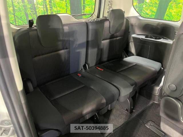Nissan SERENA 2018-05 324966-11