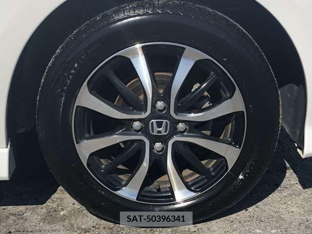 Honda N BOX CUSTOM 2019-11 338724-8