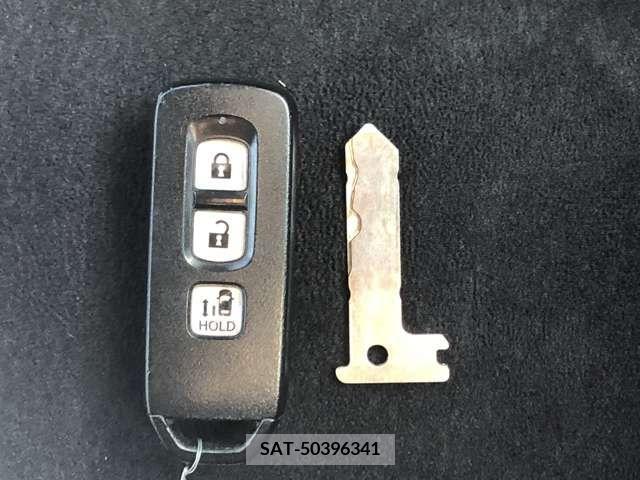 Honda N BOX CUSTOM 2019-11 338724-27