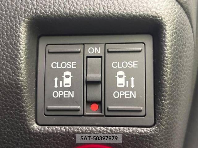 Honda N BOX CUSTOM 2020-12 345476-5