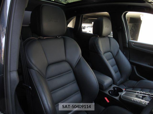 Porsche MACAN 2021-01 244871-12