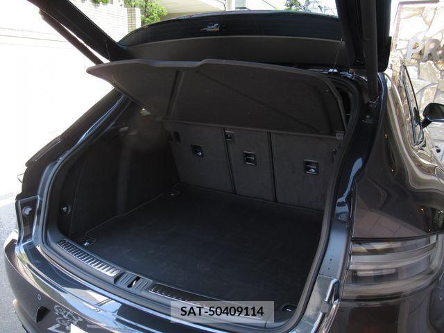 Porsche MACAN 2021-01 244871-8